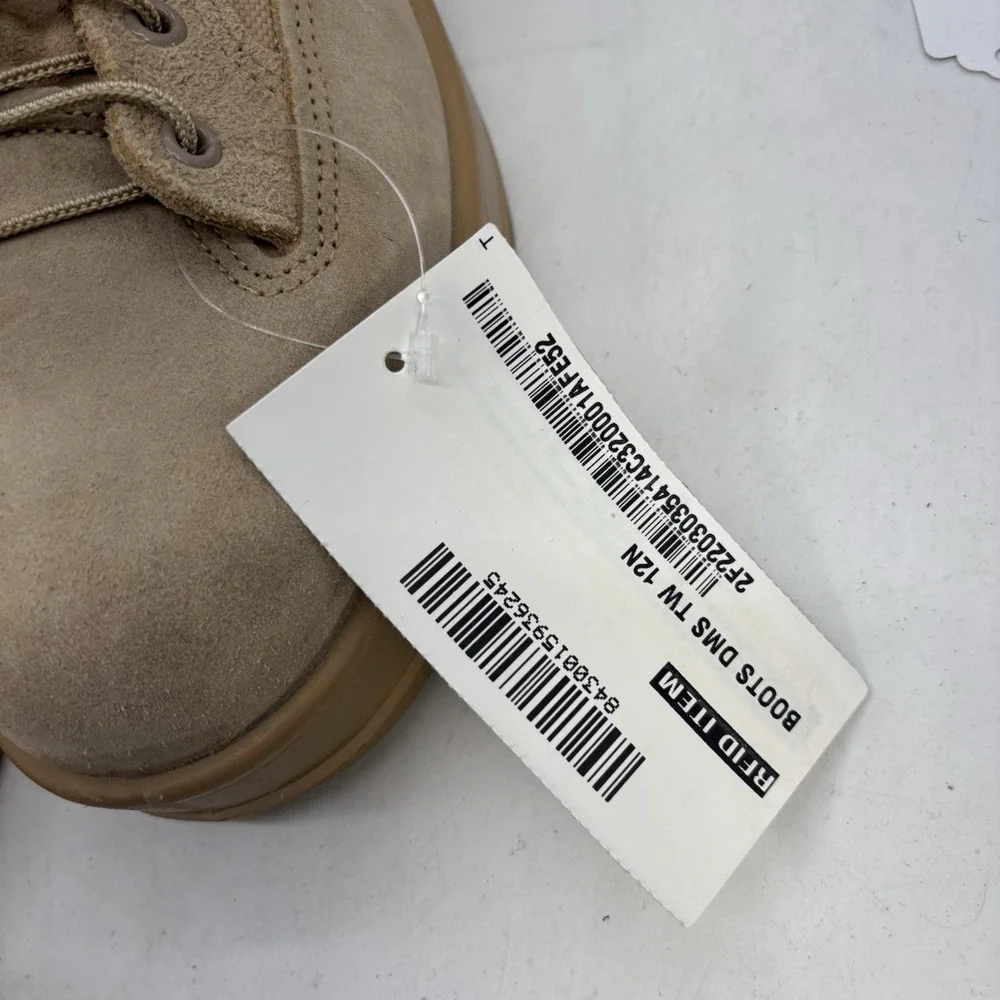 Wellco Desert Army Combat Boots Mens 12 N Vibram Sole WP Military NEW IN BOX